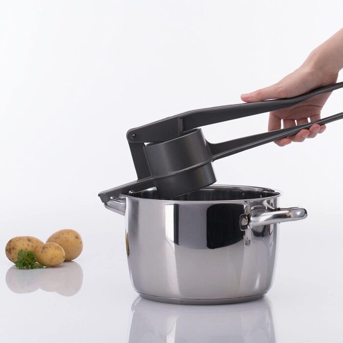 Прес для пресування та картоплі Westmark Sptzlepress Special Dark Edition, довжина 41 см, з круглою перфорацією, високоякісне спеціальне покриття, алюміній, антрацит, 6110226Z Антрацит одинарний одинарний