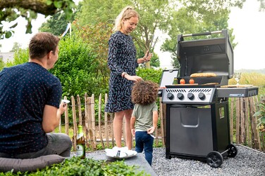 Газовый гриль Napoleon Freestyle 425 с боковой конфоркой Sizzle Zone, графитовый F425SIBPGT-RU Код: 010092