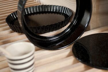 Форма для випічки, 26 см, 3 шт., ФОРМИ ДЛЯ ВИПІЧКИ КЛАСИЧНІ, висота 8,0 см, Професійний пекар, форма для випічки, емальована, чорна, з трубчастою основою, індукційна, 0485-022