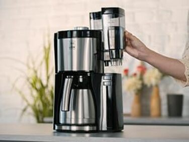 Кавоварка з фільтром, чорна, з термоглечиком Melitta