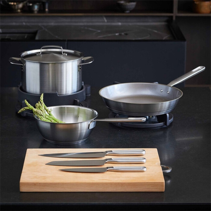 Сковорода Wok Fiskars All Steel 28 см матовая (1064747)