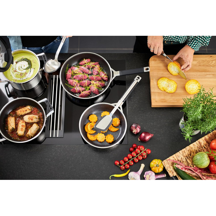 Сковорода сервірувальна 24 см з антипригарним покриттям ProCeraPlus Silence Pro Rosle