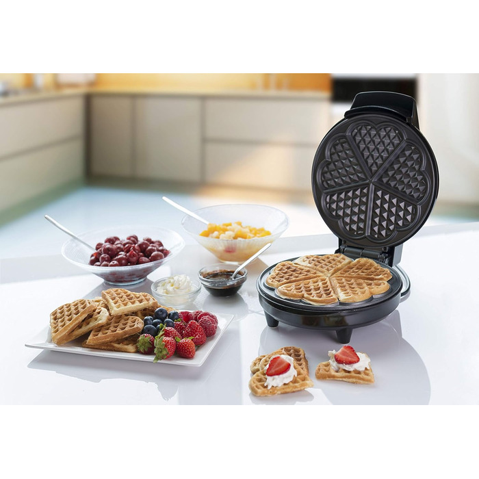 Вафельница Bestron для классических вафель с сердцем, вафельница с антипригарным покрытием для вафель в форме сердца, 700 Вт, цвет (черный, одинарный)