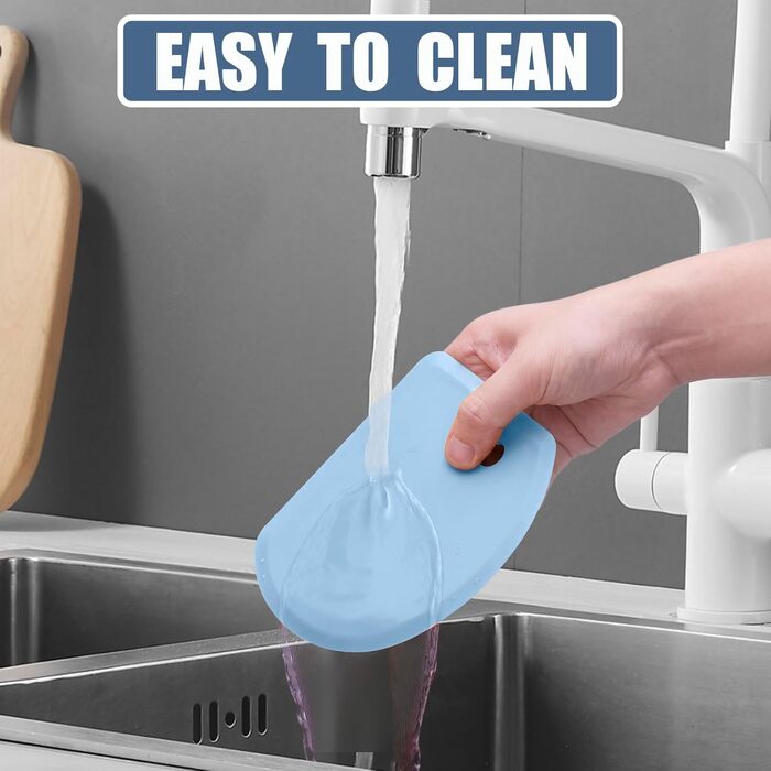 Гнучкий силіконовий скребок для тіста 15,2 х 11 см синій Lazymi