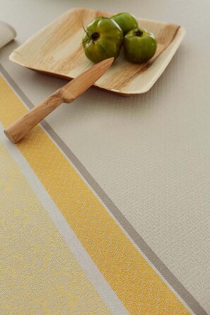 Скатертина 100% бавовна з акриловим покриттям Eden Ficelle Tradilinge