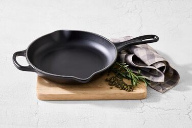 Сковорода чавунна 20 см, чорна Le Creuset