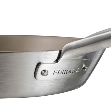 Сковорода Fiskars Norden 26 см з мінеральним покриттям (1067632)