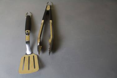 Набор из 2 предметов Weber 6645 Код: 003501