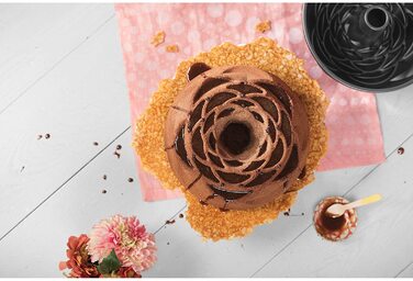 Форма для випічки квітка 25 см Inspiration Kaiser