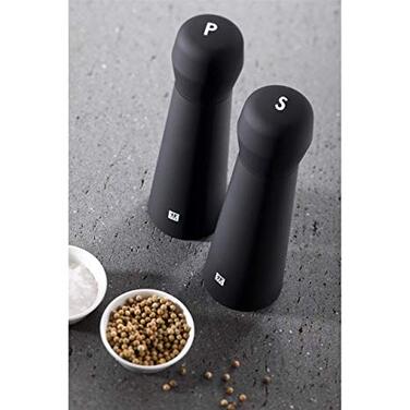 Млин для перцю 19 см чорна Spices Zwilling