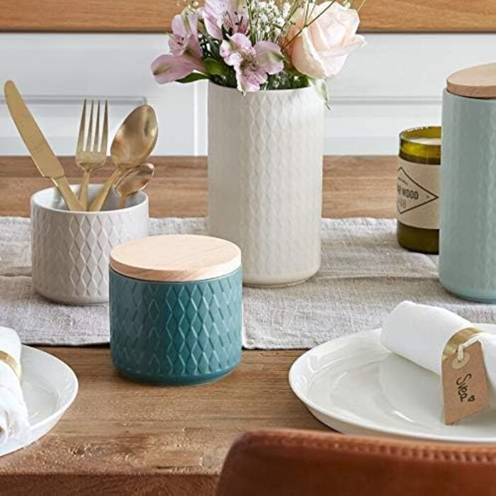 Керамічні банки для зберігання з дерев'яними кришками 4 предмети Springlane Kitchen