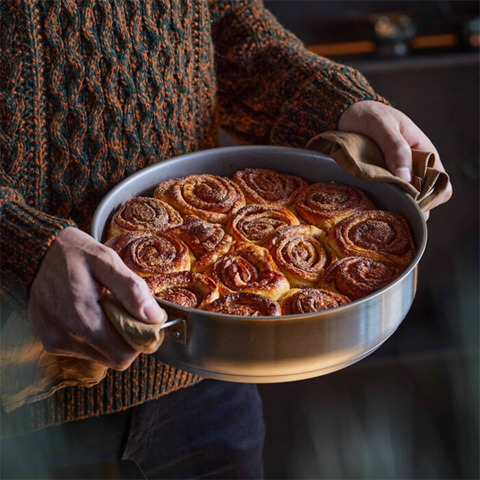 Сотейник глибокий Fiskars All Steel 28 см матовий (1064749)