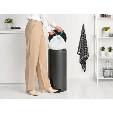 Бак для сміття з педаллю 30 л Brabantia