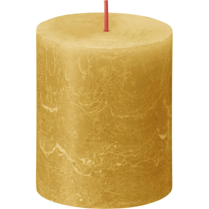 Свічки Bolsius Rustic Pillar - Оливково-зелені - Набір з 4 шт. - Декоративні побутові свічки - Час горіння 60 годин - Без запаху - Натуральний рослинний віск - Без пальмової олії - Оливково-зелені (8 x 7 см, охра-жовті)