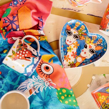 Тарілка десертна Maxwell Williams Oodles of Love LOVE HEARTS, фарфор, діам. 15,5 см