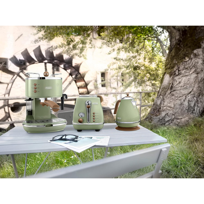 Кавоварка для еспресо 1,4 л 1100 Вт De'Longhi