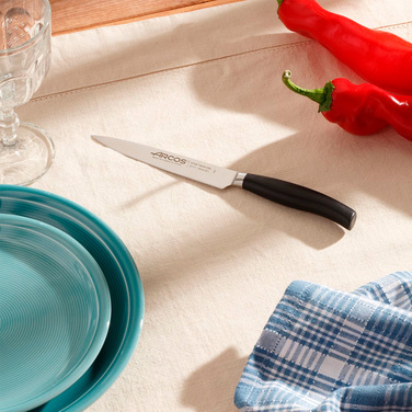 211100 Ніж для овочів 130 мм серія 'Clara'