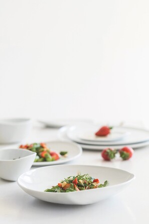 Тарілка для сніданку 22,5 см, біла O - The Better Place Kahla