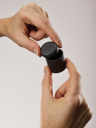 Набір для солі та перцю GoEat Joseph Joseph