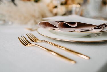 Тарілка сервірувальна 33 см Anmut Gold Villeroy & Boch