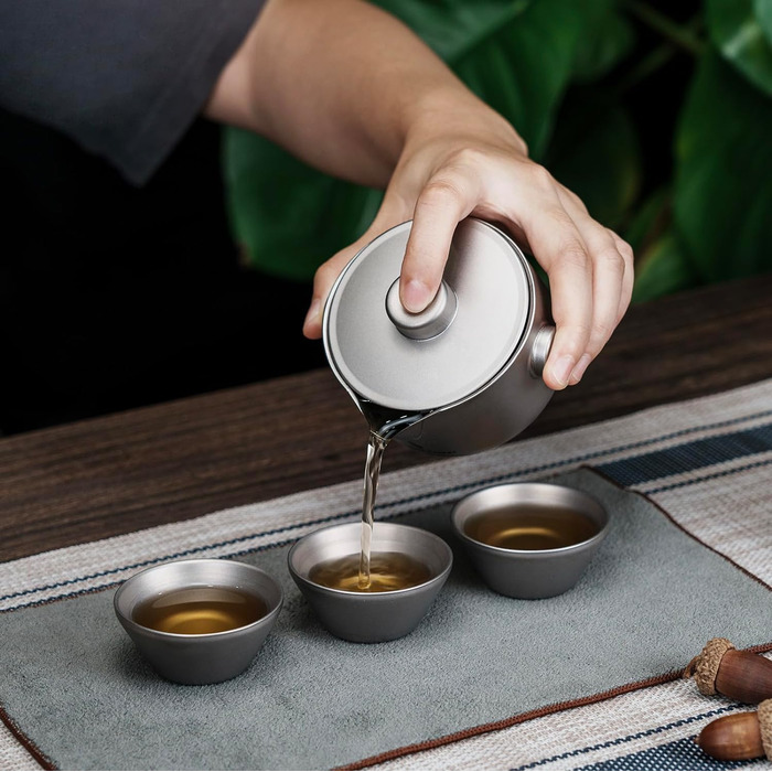 Титанова двошарова чайниця з фільтрувальною кришкою Boundless Voyage