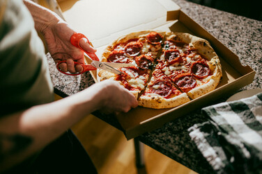 Ножиці Fiskars універсальні для шульги 21 см (1075035)