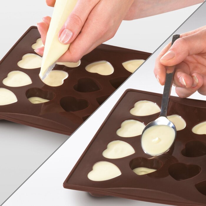 Силіконова форма для приготування цукерок Сердечки Confiserie Dr. Oetker