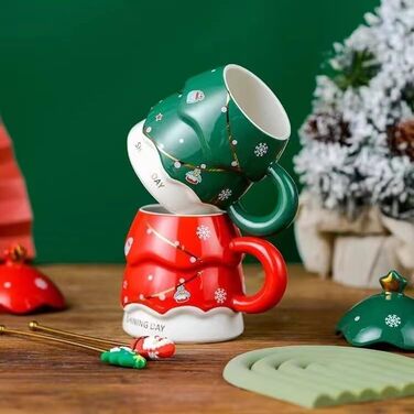 Кавовий кухоль 400 мл Різдвяна ялинка з кришкою та паличкою для перемішування, червоний YDoLimmer