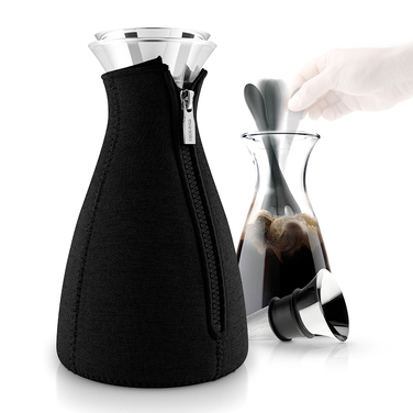 Кавовий глечик в неопреновому чохлі 1 л чорний Cafe Solo Eva Solo