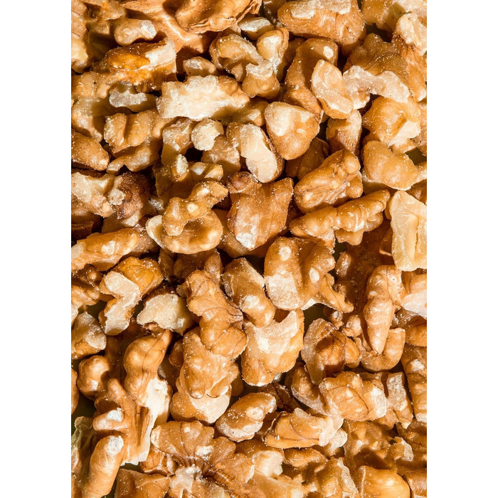 Шматочки ядер волоських горіхів 1 кг KoRo