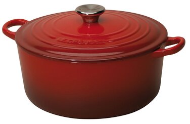 Каструля / жаровня 28 см, вишневий Le Creuset