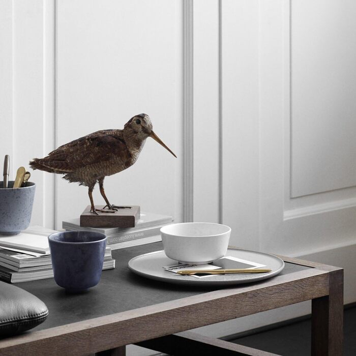 Тарелка плоская 27 см серая Ombria Kähler