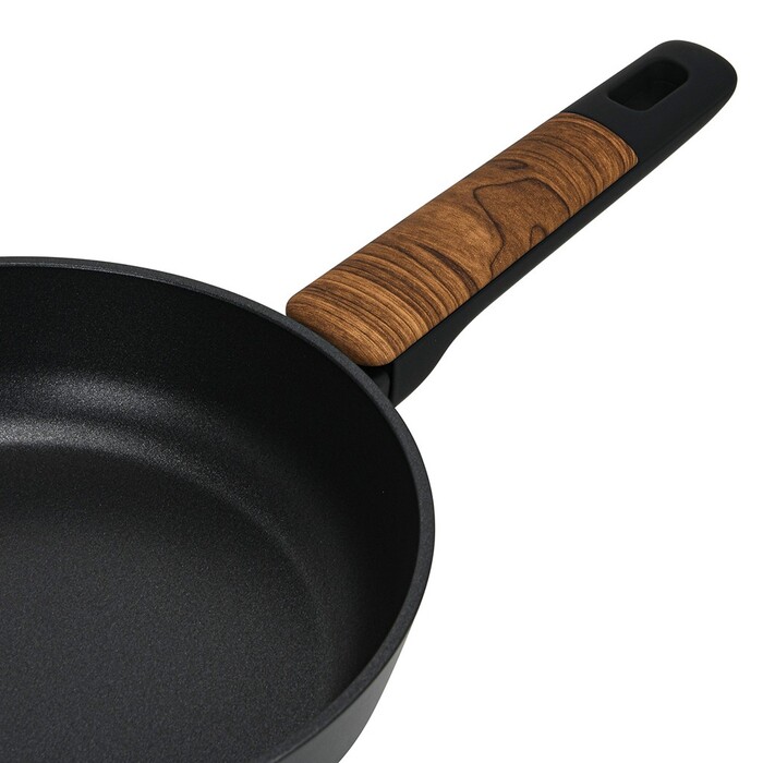 Сковорода Fissman для жарки FEORELLA 22x5,0 см алюминий с антипригарным покрытием (14506)