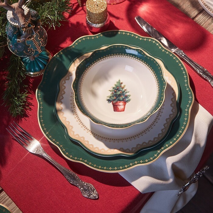 Салатник Fissman 15,5x5 см CHRISTMAS EVE порцеляна (13758)