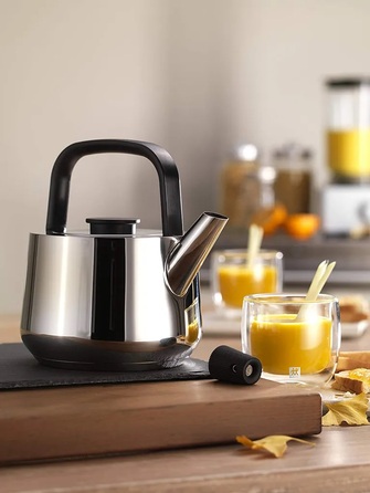 Чайник 1,5 л со свистком Plus Zwilling