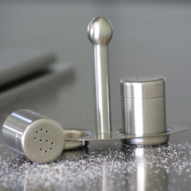 Набор BergHOFF для соли и перца на подставке