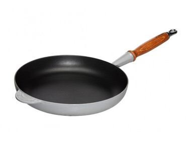 Сковорода 28 см з деревяною ручкою, Perlgrau Le Creuset