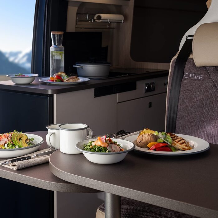 Набір з 2 плоских емальованих тарілок Ø 26 см, кремово-білий з сірим обідком Emaille APS