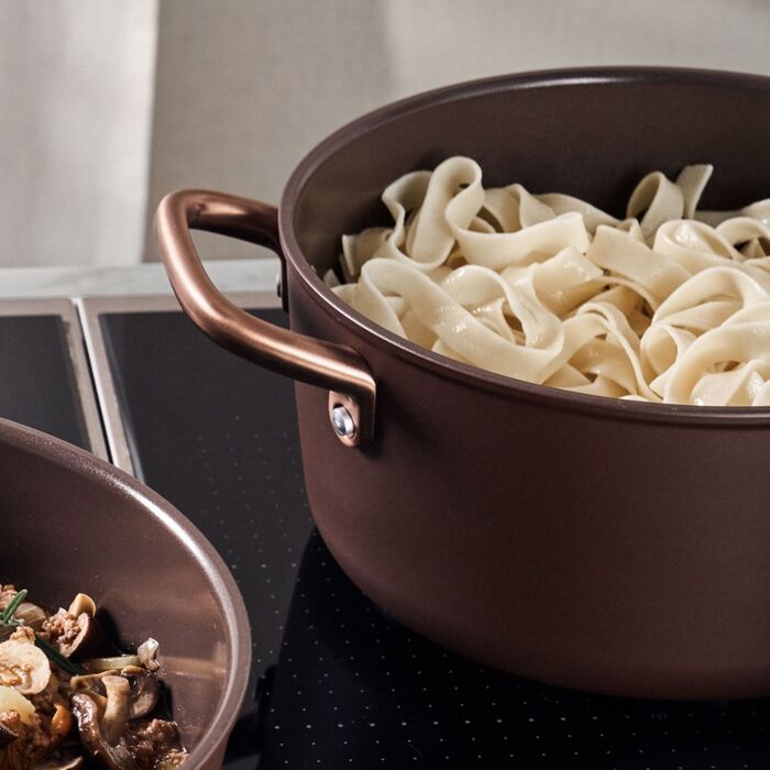 Каструля зі скляною кришкою 24 см, коричнева Milano Zwilling