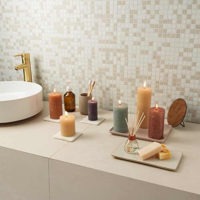 Свічки Bolsius Rustic Pillar Candles - Оливково-зелені - Набір з 4 шт. - Декоративні побутові свічки - Час горіння 60 годин - Без запаху - Натуральний рослинний віск - Без пальмової олії - Оливково-зелені (19 x 7 см, Антрацит)