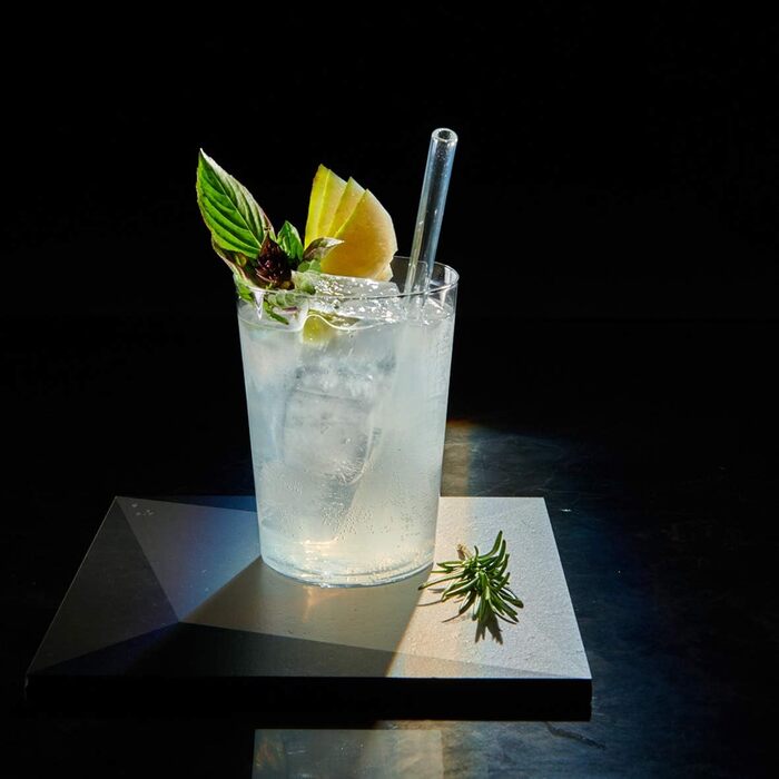 Силіконова льодогенератор Lurch ICE FORMER преміум-класу з кришкою на 20 кубиків льоду розміром 3 см, чорний, кубик 3 см (куб 2 см)