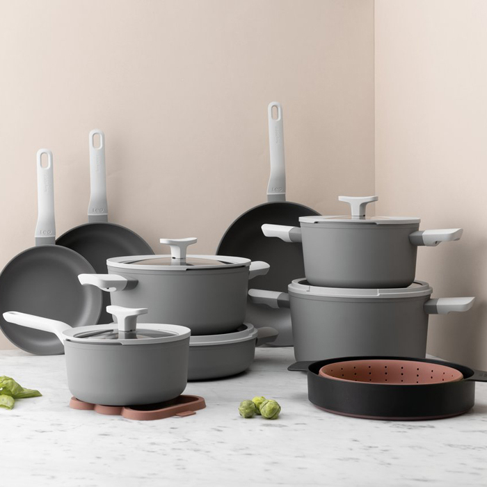 Каструля з антипригарним покриттям BergHOFF LEO SHADOW, діам. 24 см, 4,4 л