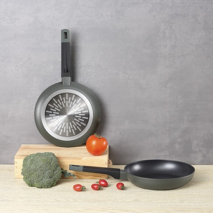 Сковорідка Fissman для смаження JOAN 28x5,4 см алюміній з антипригарним покриттям (14464)