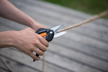 Ножиці універсальні Fiskars SingleStep SP28 (1000571)