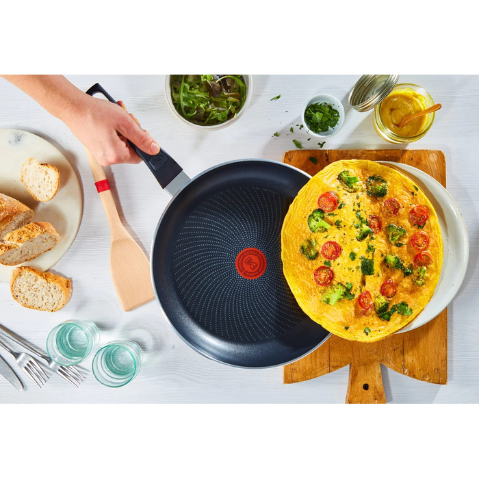 Tefal Сковорода Start&Cook, 28см, алюминий, черный