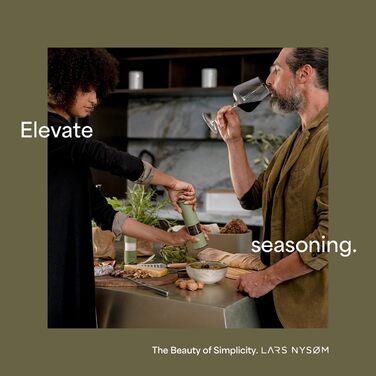 Набір з 2 млинів для солі та перцю, мигдалево-бежевий Lagom LARS NYSØM