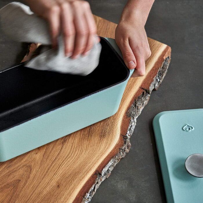 Чавунна форма для випікання хліба з кришкою 33,5 x 13 см Springlane Kitchen