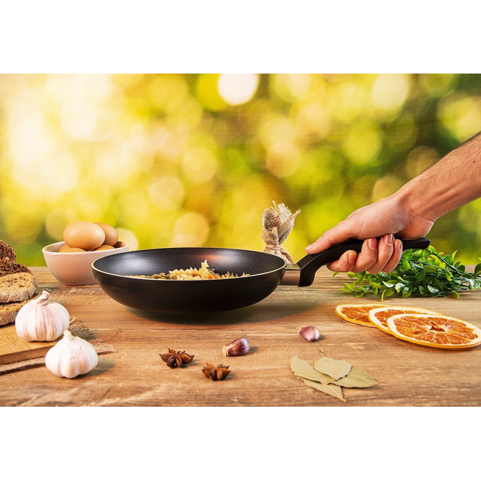 Tefal Simply Clean Сковорода, 24 см, алюминий, бакелит, черный