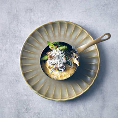 Тарілка Coupe із зубчастим краєм 20,3 см, Terra Porcelain Matt Grey Scalloped