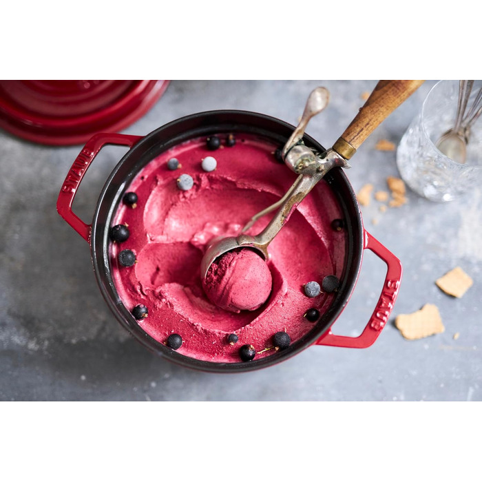 Кокот круглый 24 см, бордо Staub